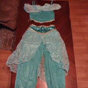 Jasmine costume